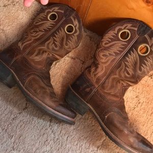 Ariat size 12 men’s cowboy boots